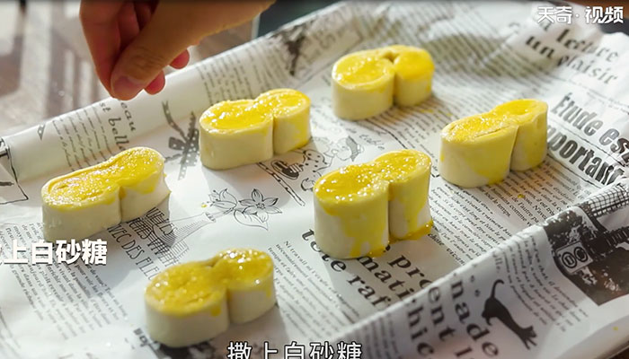 手抓饼蝴蝶酥做法步骤：7