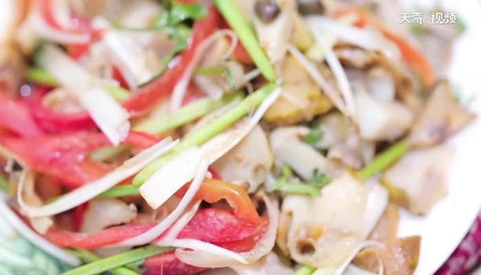 白灼响螺做法步骤：9